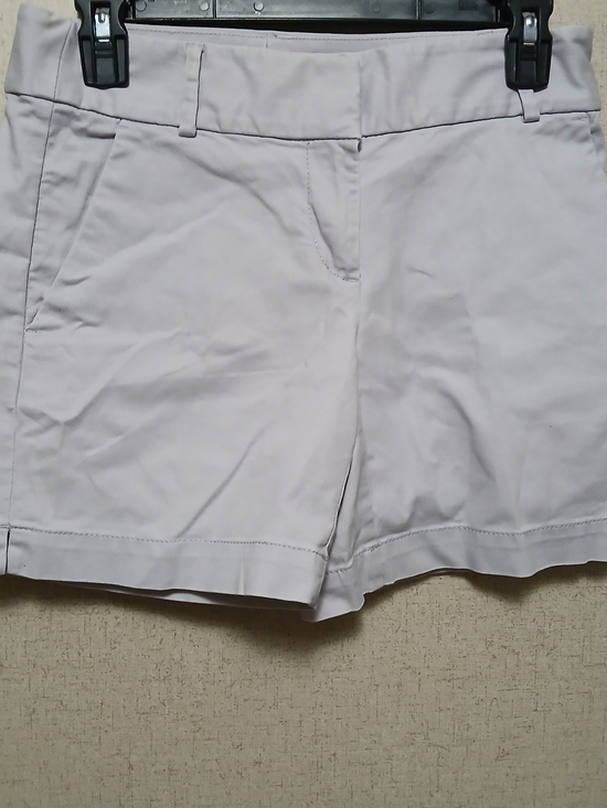LOFT Pants - LOFT Women’s Light Gray Tailored Shorts